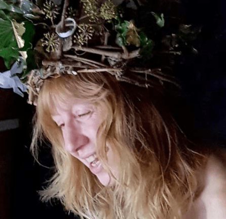 Nia Gwynne – Titania