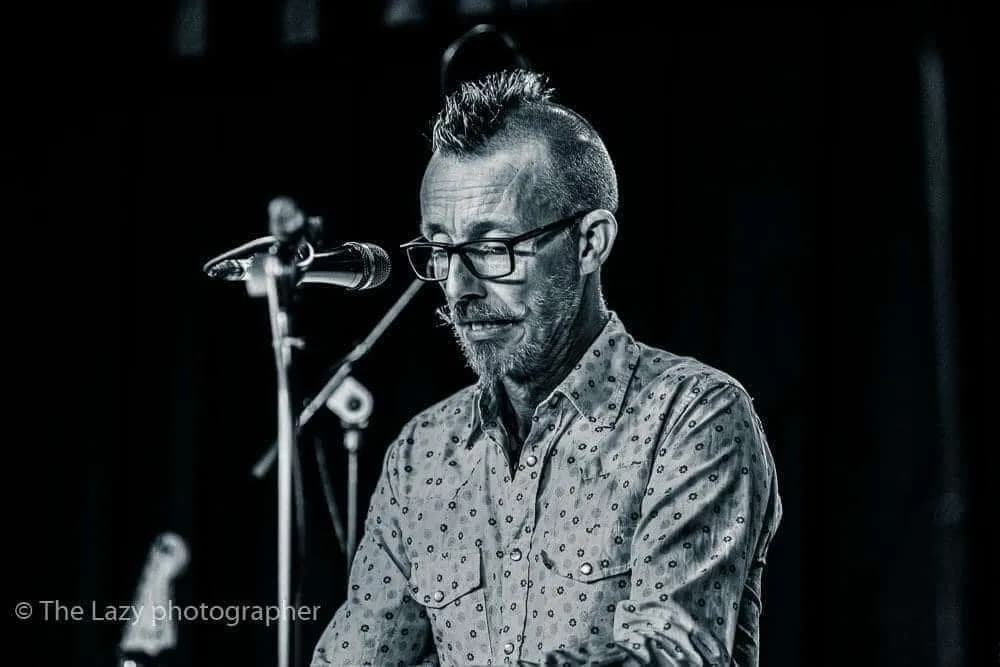 Live on the Lizard – Helm